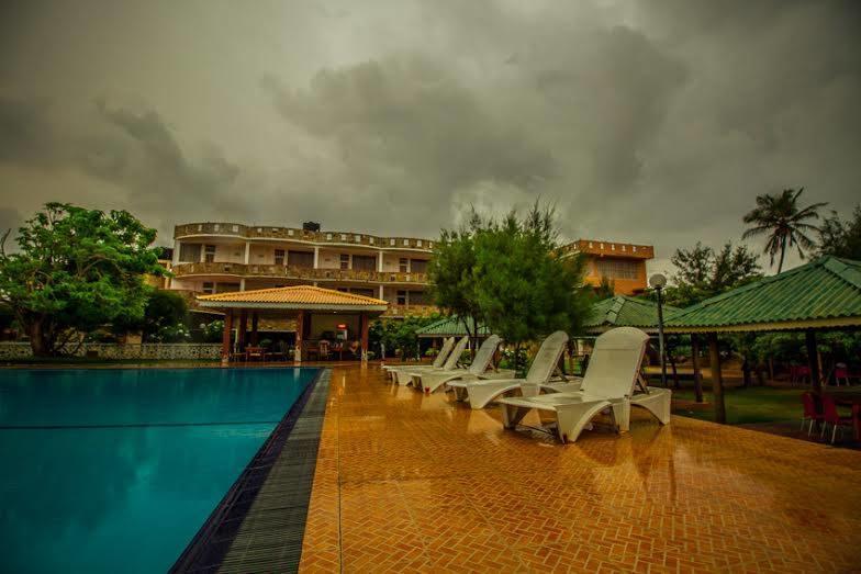 Chilaw City Hotel Негомбо Екстер'єр фото